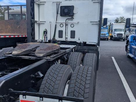 USED 2022 KENWORTH T680 TANDEM AXLE SLEEPER TRUCK #$vid
