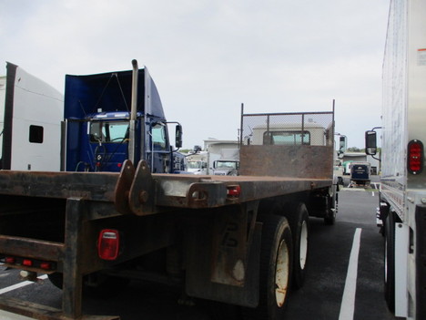 USED 2017 MACK GU533 FLATBED TRUCK #$vid