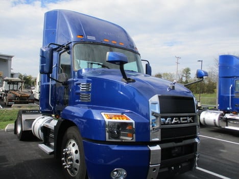 USED 2020 MACK AN42T SINGLE AXLE DAYCAB TRUCK #$vid