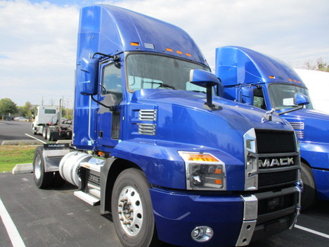 USED 2020 MACK AN42T SINGLE AXLE DAYCAB TRUCK #$vid