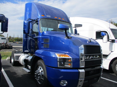 USED 2020 MACK AN42T SINGLE AXLE DAYCAB TRUCK #$vid