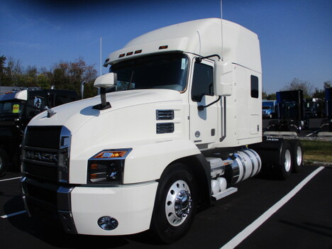 2020 MACK AN64T Tandem Axle Sleeper #1955