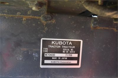 USED 2019 KUBOTA M7060D FARM TRACTOR EQUIPMENT #2133-45
