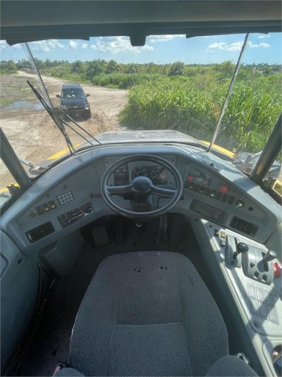 USED 2011 VOLVO A30E OFF HIGHWAY TRUCK EQUIPMENT #2438-17