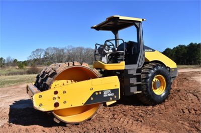 USED 2014 VOLVO SD115 COMPACTOR EQUIPMENT #2520-3