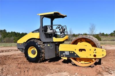 USED 2014 VOLVO SD115 COMPACTOR EQUIPMENT #2520-9