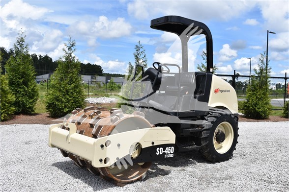 USED 2004 INGERSOLL-RAND SD45F COMPACTOR EQUIPMENT #2969