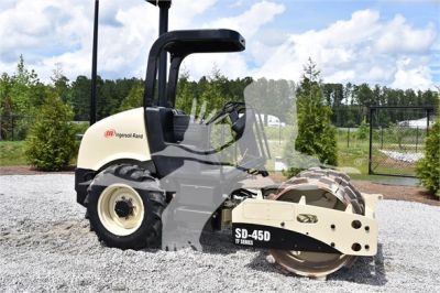 USED 2004 INGERSOLL-RAND SD45F COMPACTOR EQUIPMENT #2969-12