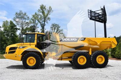 USED 2012 VOLVO A25F OFF HIGHWAY TRUCK EQUIPMENT #3048-4