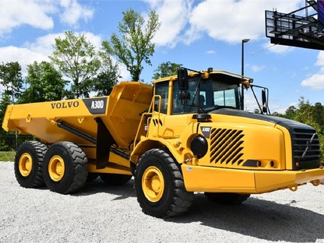 USED 2004 VOLVO A30D OFF HIGHWAY TRUCK EQUIPMENT #3269-42