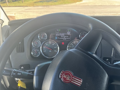 https://www.imanpro.net/pub/co/c1truck/photo/1023/10.jpg?20251021131411