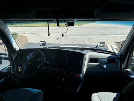 https://www.imanpro.net/pub/co/c1truck/photo/1023/13.jpg?20251021131411