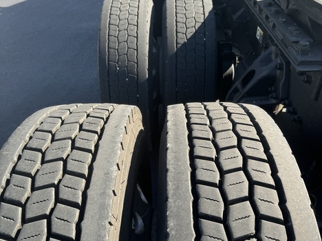 https://www.imanpro.net/pub/co/c1truck/photo/1023/20.jpg?20251021131411