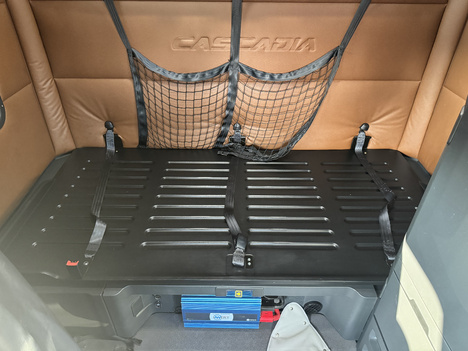 https://www.imanpro.net/pub/co/c1truck/photo/1050/18.jpg?20260112104809