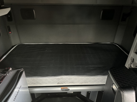 https://www.imanpro.net/pub/co/c1truck/photo/1051/15.jpg?20251222161505
