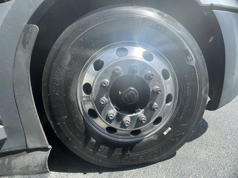 https://www.imanpro.net/pub/co/c1truck/photo/1057/21.jpg?20260604105256