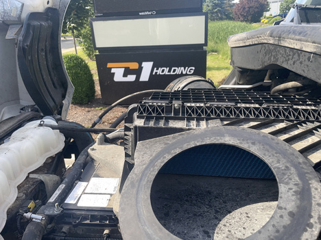 https://www.imanpro.net/pub/co/c1truck/photo/1057/35.jpg?20260604105256