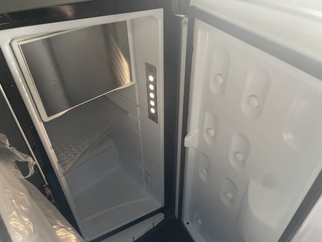 https://www.imanpro.net/pub/co/c1truck/photo/1076/15.jpg?20260527151355