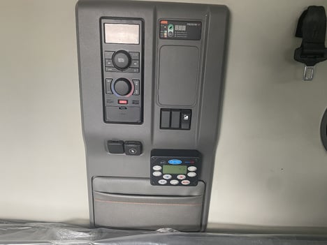 https://www.imanpro.net/pub/co/c1truck/photo/1076/16.jpg?20260527151355