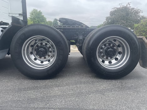 https://www.imanpro.net/pub/co/c1truck/photo/1076/23.jpg?20260527151355
