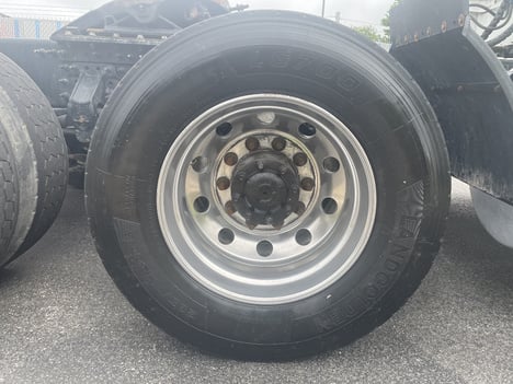 https://www.imanpro.net/pub/co/c1truck/photo/1076/29.jpg?20260527151355