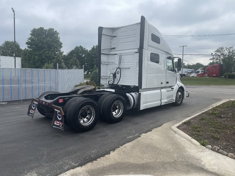https://www.imanpro.net/pub/co/c1truck/photo/1076/5.jpg?20260527151355