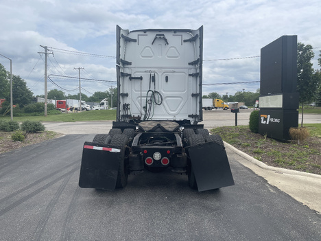 https://www.imanpro.net/pub/co/c1truck/photo/1077/5.jpg?20260519140528