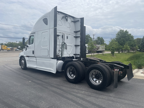 https://www.imanpro.net/pub/co/c1truck/photo/1077/6.jpg?20260519140528