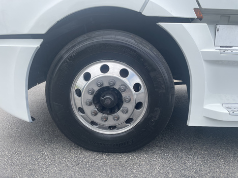 https://www.imanpro.net/pub/co/c1truck/photo/1077/7.jpg?20260519140528