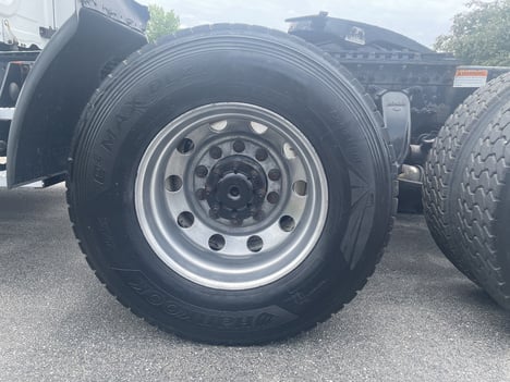 https://www.imanpro.net/pub/co/c1truck/photo/1077/9.jpg?20260519140528