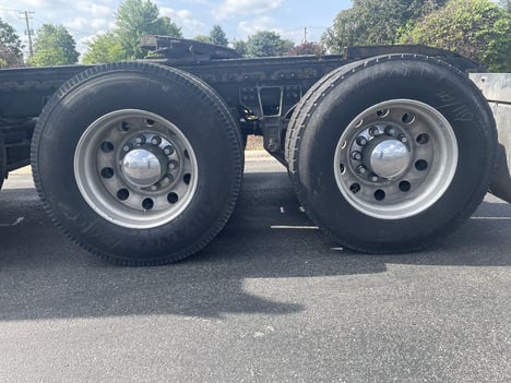 https://www.imanpro.net/pub/co/c1truck/photo/1079/12.jpg?20260611133636