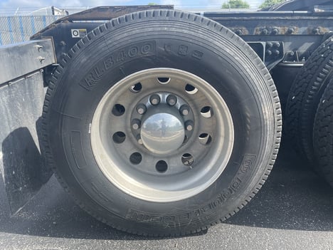 https://www.imanpro.net/pub/co/c1truck/photo/1079/17.jpg?20260611133636
