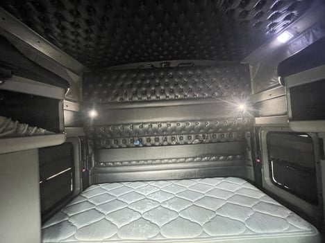 https://www.imanpro.net/pub/co/c1truck/photo/1079/28.jpg?20260611133636