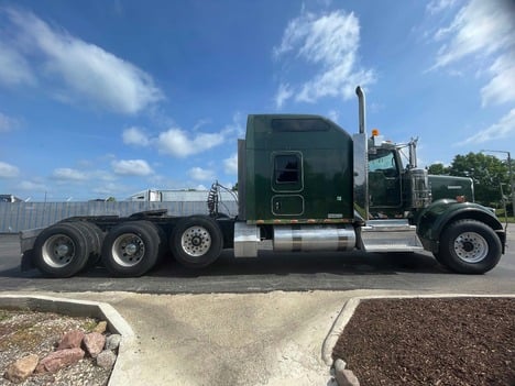 https://www.imanpro.net/pub/co/c1truck/photo/1079/4.jpg?20260611133636