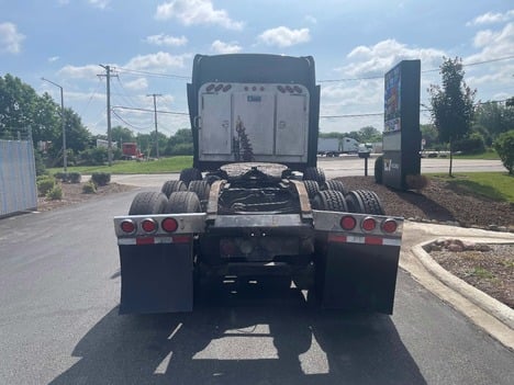 https://www.imanpro.net/pub/co/c1truck/photo/1079/6.jpg?20260611133636