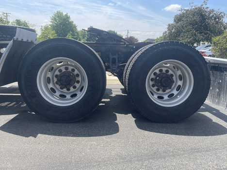 https://www.imanpro.net/pub/co/c1truck/photo/1082/11.jpg?20260608114702