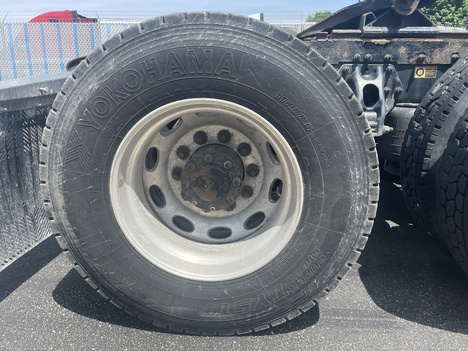 https://www.imanpro.net/pub/co/c1truck/photo/1082/16.jpg?20260608114702