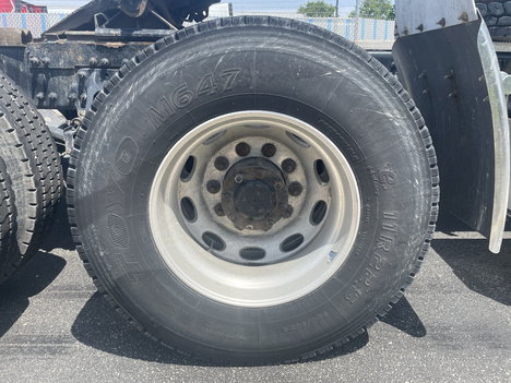 https://www.imanpro.net/pub/co/c1truck/photo/1082/18.jpg?20260608114702