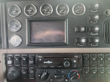 https://www.imanpro.net/pub/co/c1truck/photo/1082/24.jpg?20260608114702