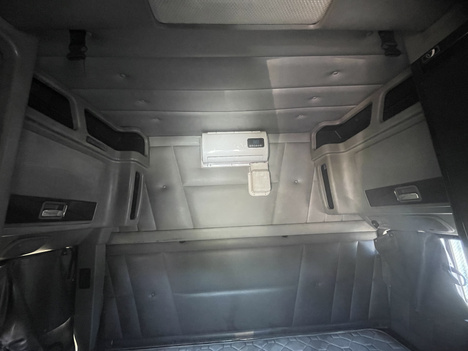 https://www.imanpro.net/pub/co/c1truck/photo/1083/33.jpg?20260615153050
