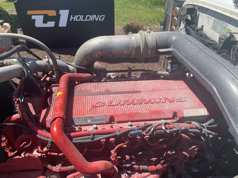 https://www.imanpro.net/pub/co/c1truck/photo/1083/37.jpg?20260615153050