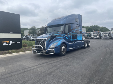 2020-volvo-860-sleeper #1084