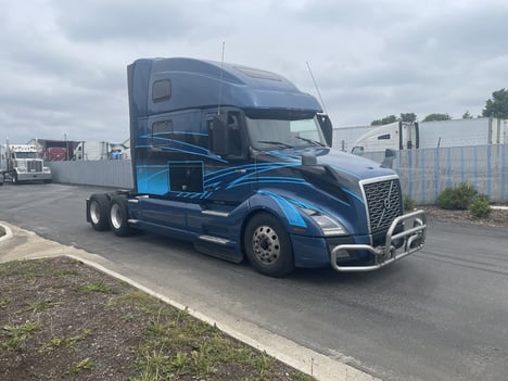 https://www.imanpro.net/pub/co/c1truck/photo/1084/3.jpg?20260526111215