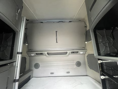 https://www.imanpro.net/pub/co/c1truck/photo/1084/31.jpg?20260526111215