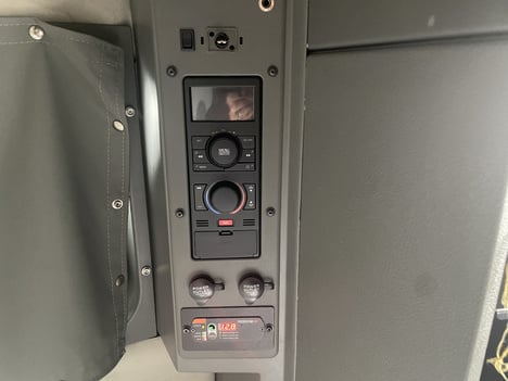 https://www.imanpro.net/pub/co/c1truck/photo/1084/33.jpg?20260526111215