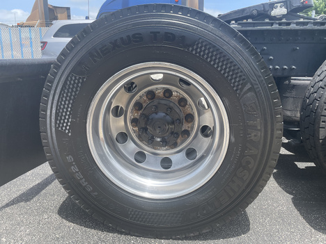 https://www.imanpro.net/pub/co/c1truck/photo/1085/18.jpg?20260630134514