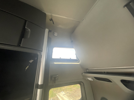 https://www.imanpro.net/pub/co/c1truck/photo/1085/31.jpg?20260630134514