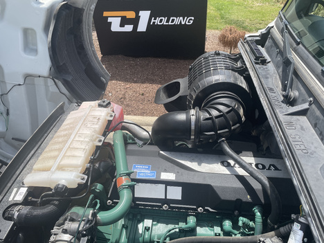 https://www.imanpro.net/pub/co/c1truck/photo/1085/35.jpg?20260630134514
