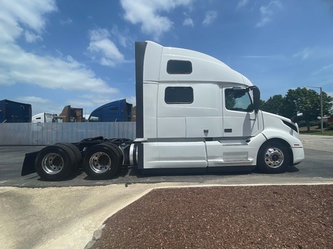 https://www.imanpro.net/pub/co/c1truck/photo/1085/4.jpg?20260630134514
