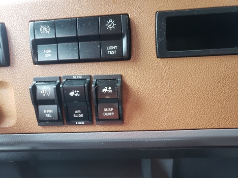 https://www.imanpro.net/pub/co/c1truck/photo/1086/10.jpg?20260626102756
